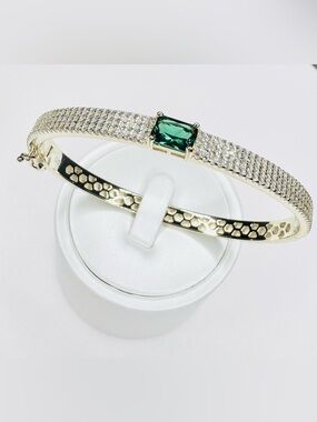 18K Gold/Sterling Silver Bangle Bracelet with Emerald Green Stone Gorgeous
